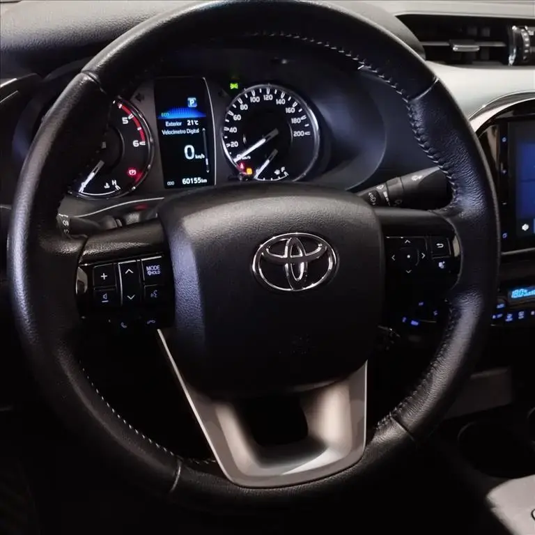 galeria HILUX
