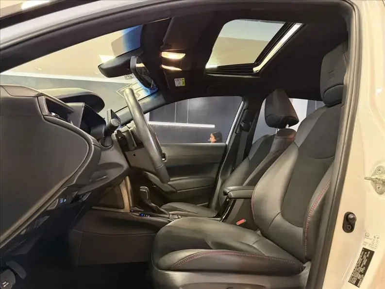 galeria COROLLA CROSS