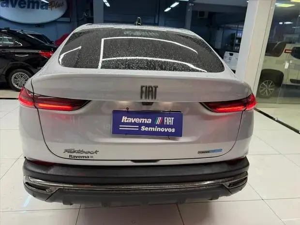 Fiat FASTBACK 1.0 TURBO 200 HYBRID IMPETUS CVT