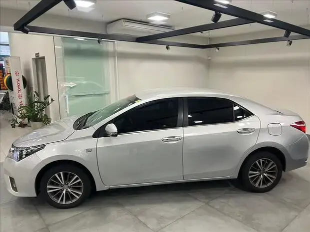 Toyota COROLLA 2.0 ALTIS 16V FLEX 4P AUTOMÁTICO