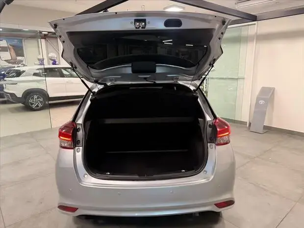 Toyota YARIS 1.5 16V FLEX XS MULTIDRIVE