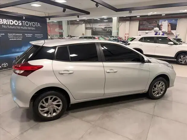 Toyota YARIS 1.5 16V FLEX XS MULTIDRIVE