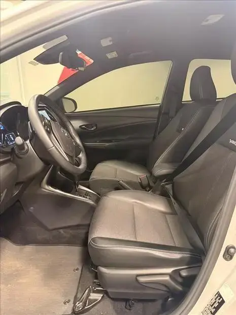 Toyota YARIS 1.5 16V FLEX XS MULTIDRIVE