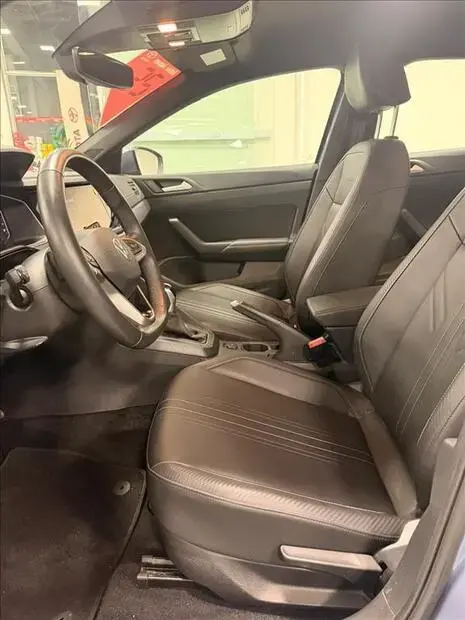 Volkswagen NIVUS 1.0 200 TSI TOTAL FLEX HIGHLINE AUTOMÁTICO