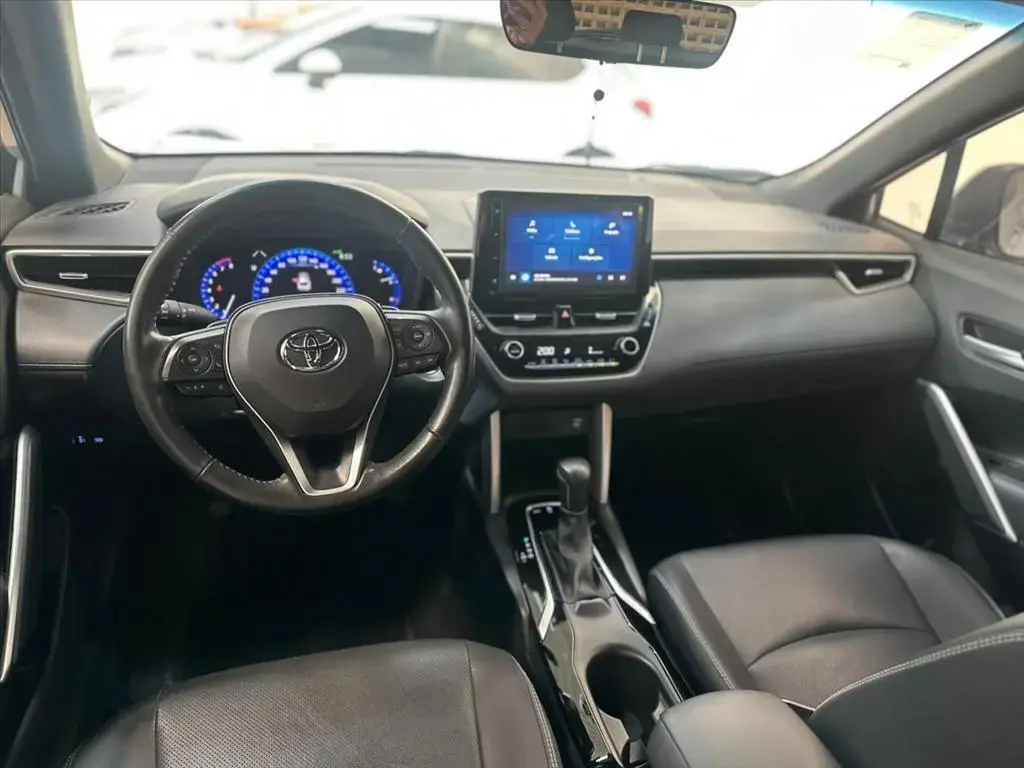 galeria COROLLA CROSS
