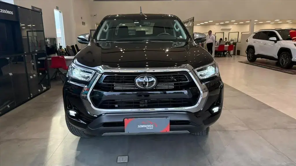 galeria HILUX