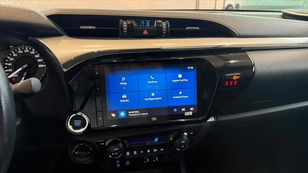 galeria HILUX