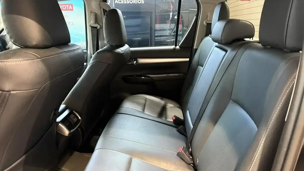 galeria HILUX