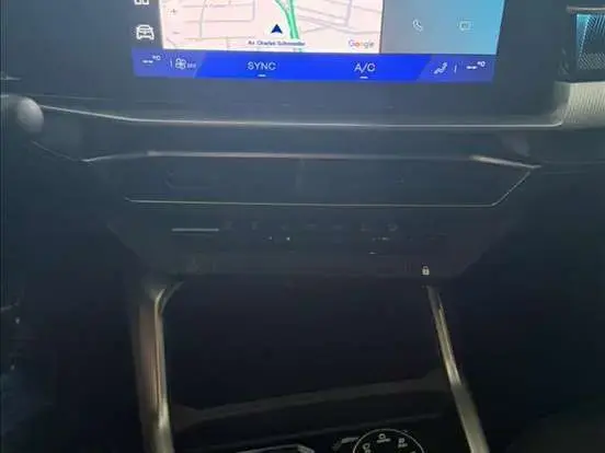 Renault BOREAL 1.3 TCE FLEX TECHNO EDC