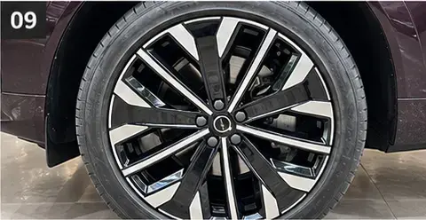 Volvo XC60 2.0 T8 PHEV ULTRA DARK AWD GEARTRONIC