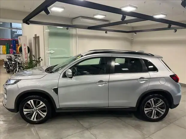 Mitsubishi OUTLANDER SPORT 2.0 MIVEC FLEX HPE AUTOMÁTICO