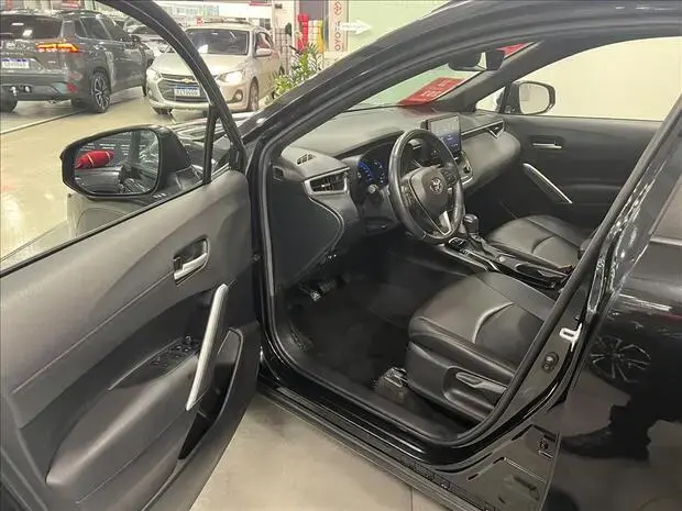 Toyota COROLLA CROSS 2.0 VVT-IE FLEX XRE DIRECT SHIFT