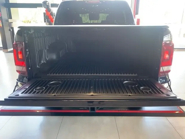 Volkswagen AMAROK 3.0 V6 TDI DIESEL HIGHLINE CD 4MOTION AUTOMÁTICO