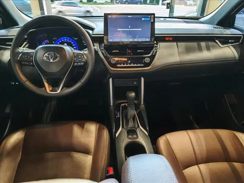 galeria COROLLA CROSS