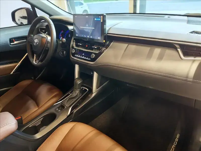 galeria COROLLA CROSS
