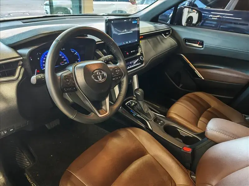 galeria COROLLA CROSS