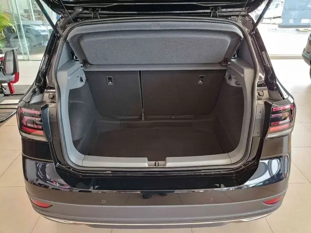 Volkswagen T-CROSS 1.0 200 TSI TOTAL FLEX AUTOMÁTICO