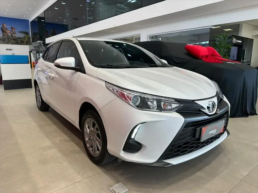 galeria YARIS