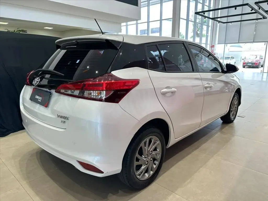 galeria YARIS