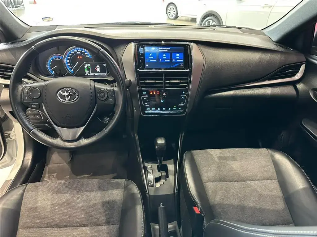 galeria YARIS