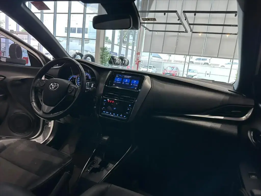 galeria YARIS