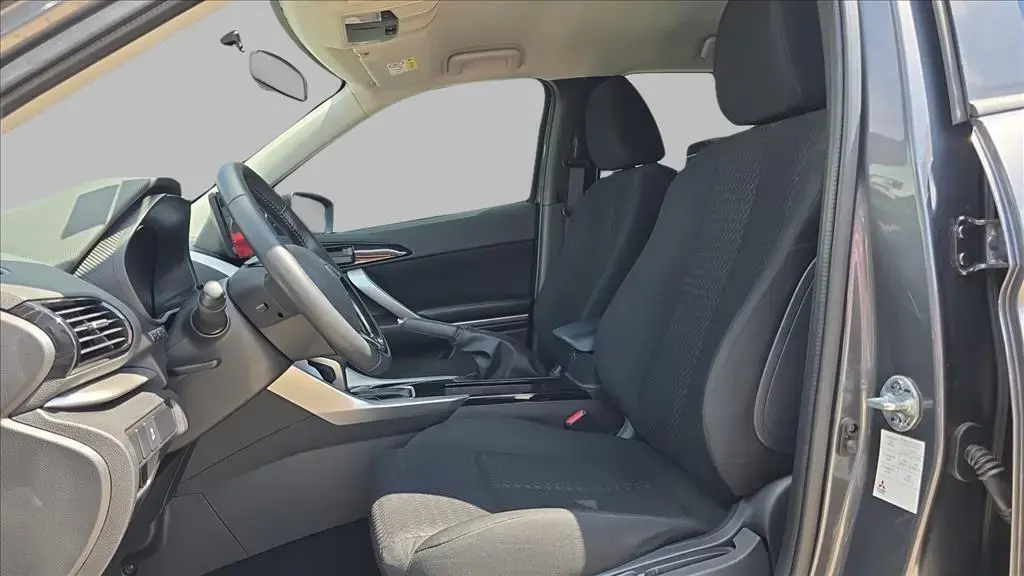 galeria ECLIPSE CROSS