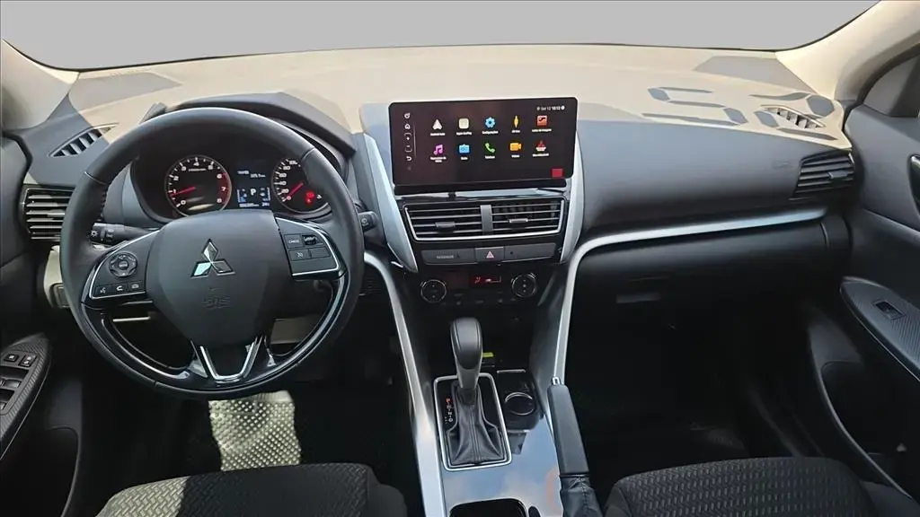 galeria ECLIPSE CROSS