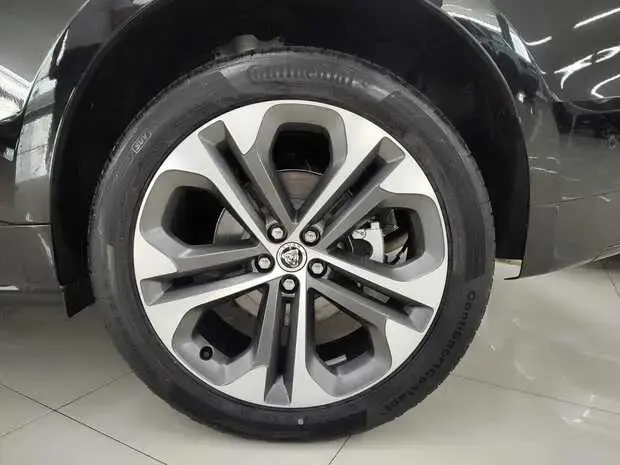 Jaguar F-Pace 2.0 R-Dynamic SE 404cv (Híbrido)