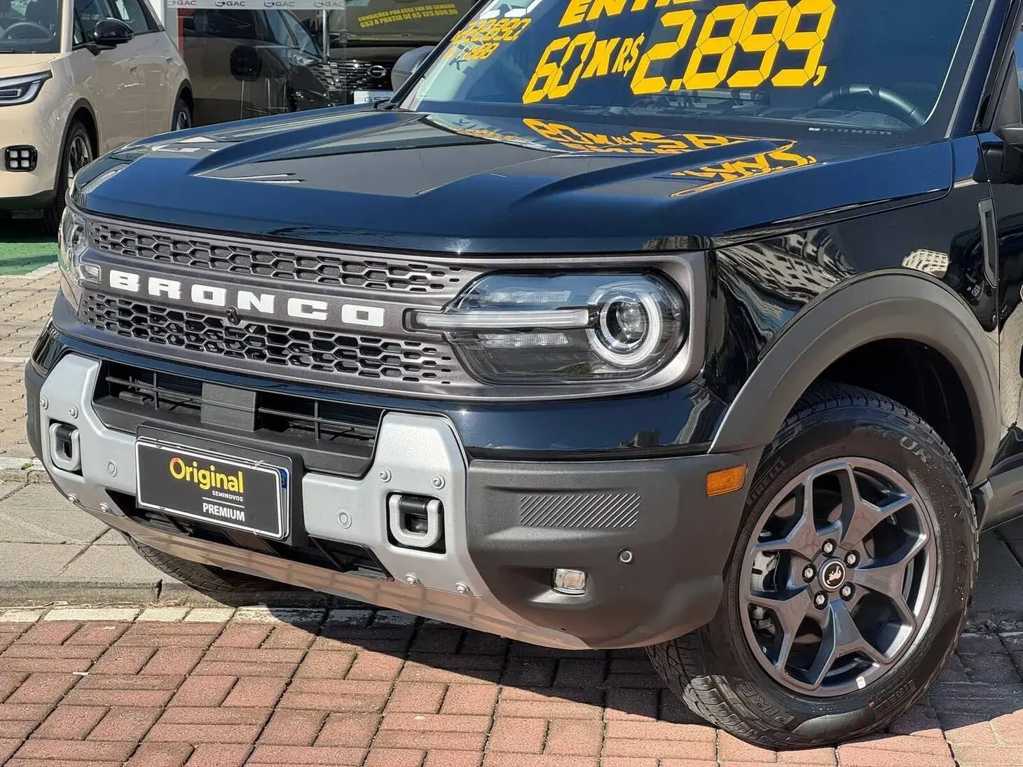 galeria Bronco Sport