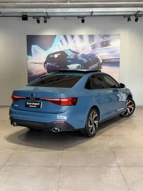 Volkswagen Jetta 2.0 GLI 350 TSI AT