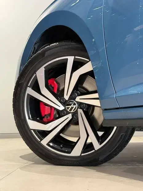 Volkswagen Jetta 2.0 GLI 350 TSI AT