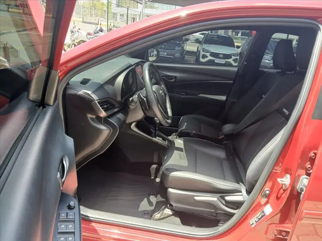 galeria YARIS