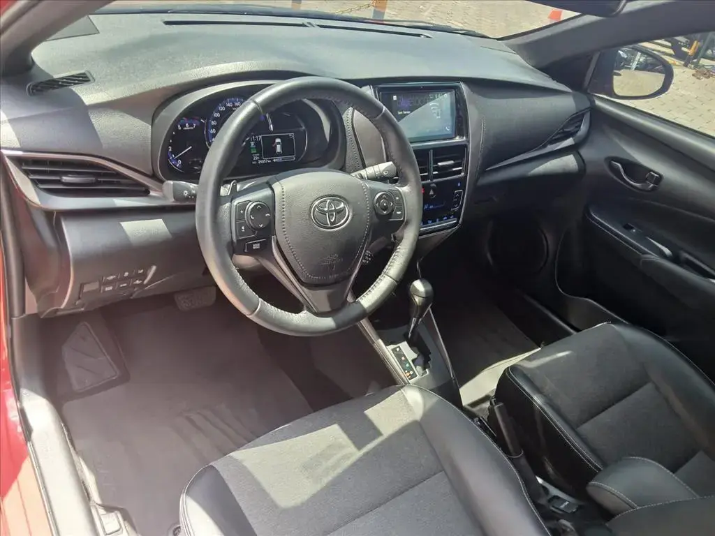 galeria YARIS