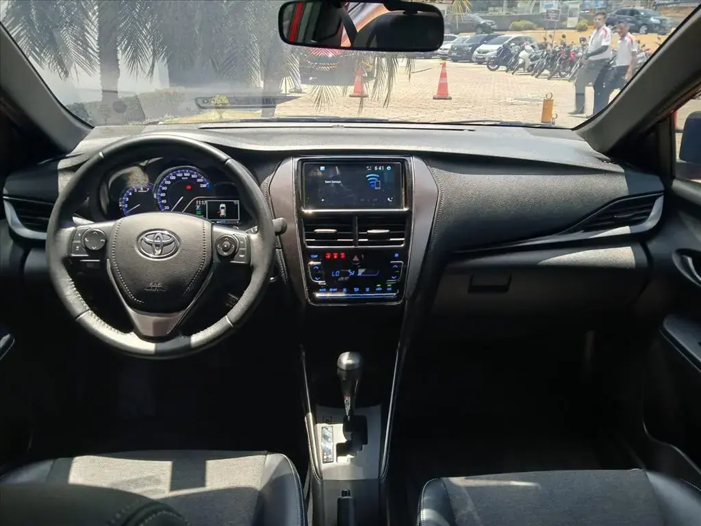 galeria YARIS