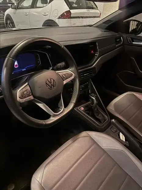 Volkswagen NIVUS 1.0 200 TSI TOTAL FLEX HIGHLINE AUTOMÁTICO