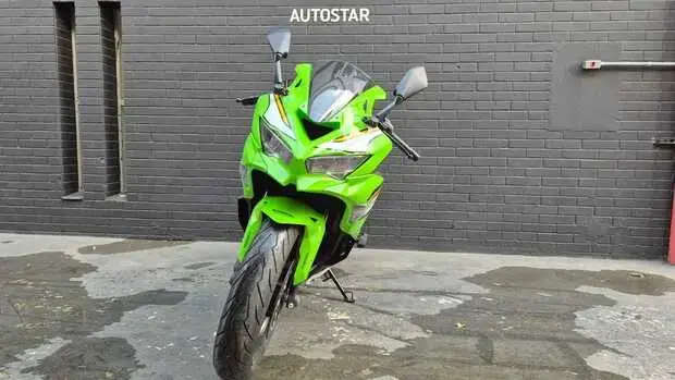Kawasaki ZX 4RR