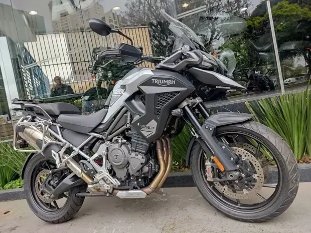 Triumph Tiger 1200 GT Pro