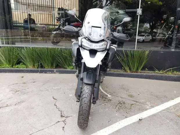 Triumph Tiger 1200 GT Pro