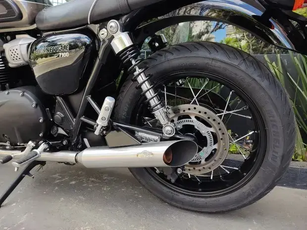 Triumph Bonneville T100 ABS