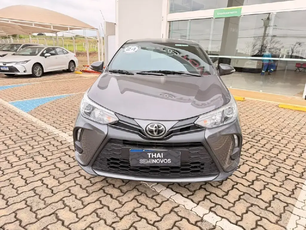 galeria YARIS