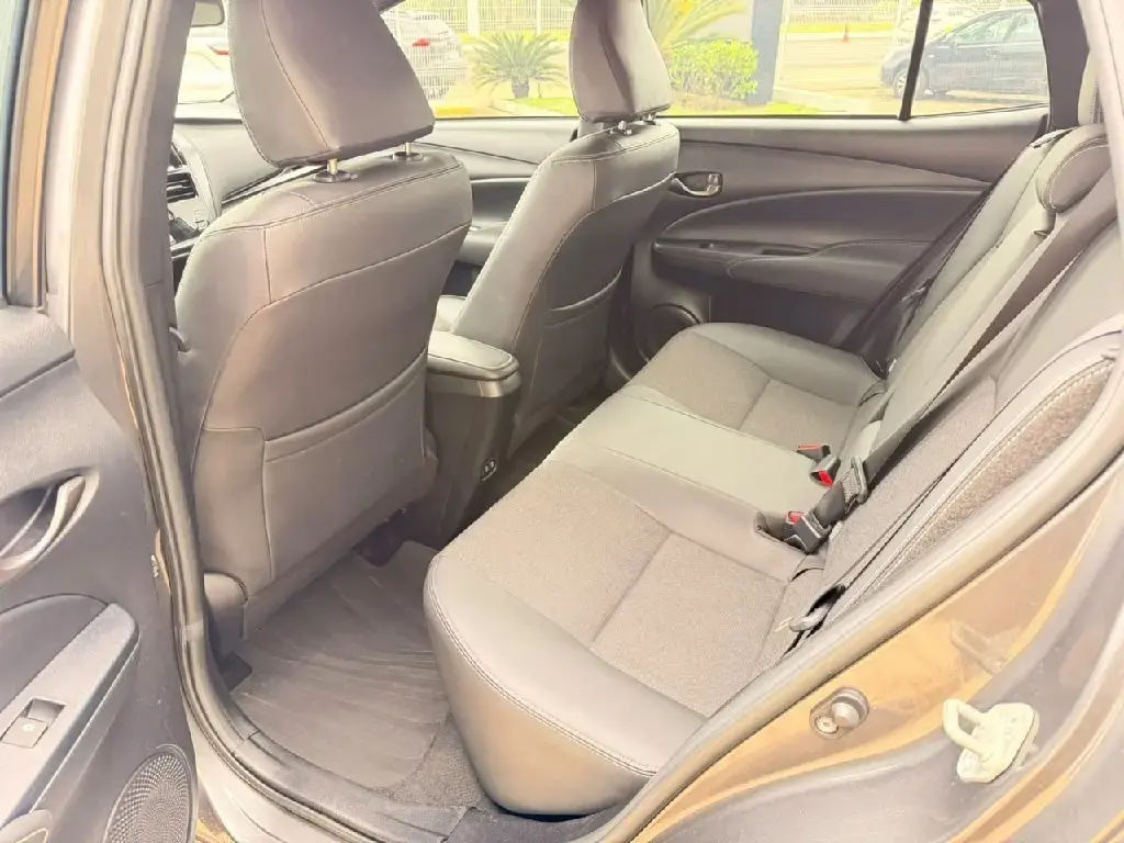 galeria YARIS