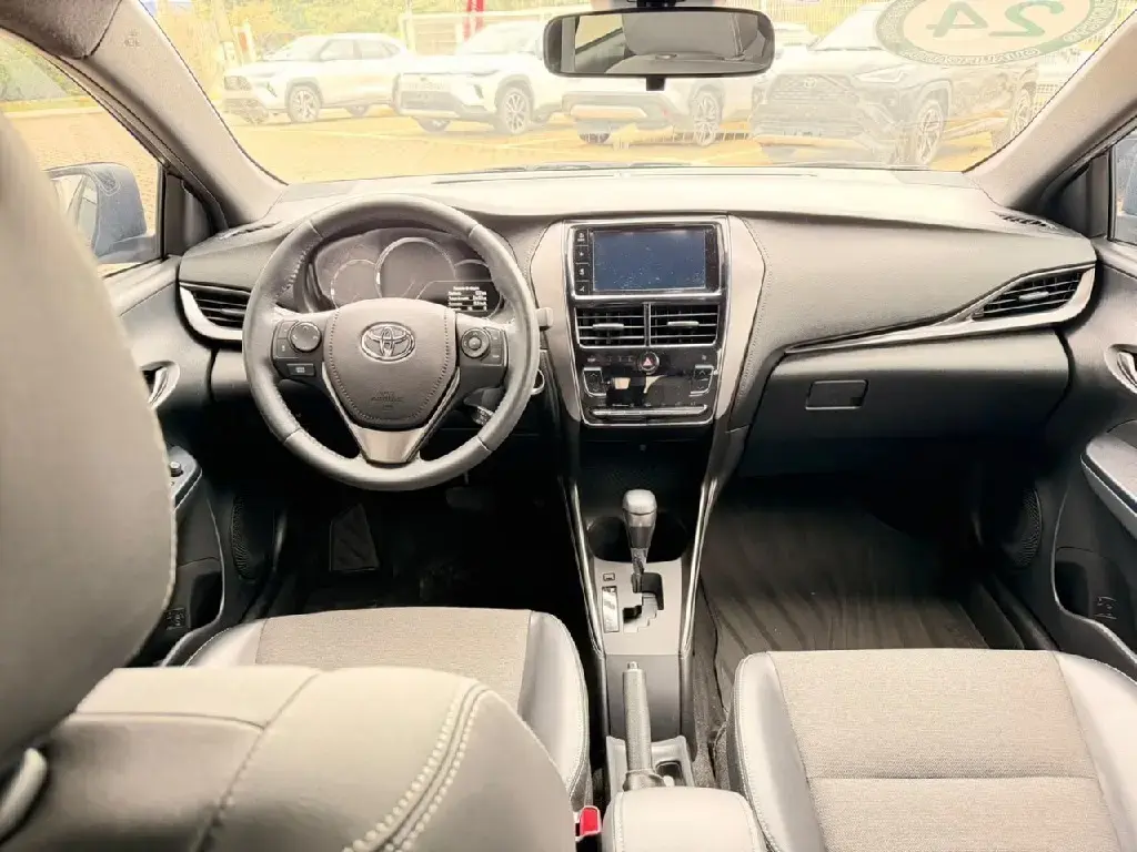galeria YARIS