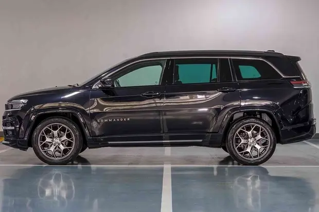 Jeep COMMANDER 1.3 T270 TURBO FLEX OVERLAND AT6