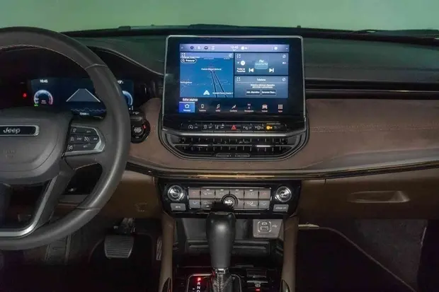 Jeep COMMANDER 1.3 T270 TURBO FLEX OVERLAND AT6