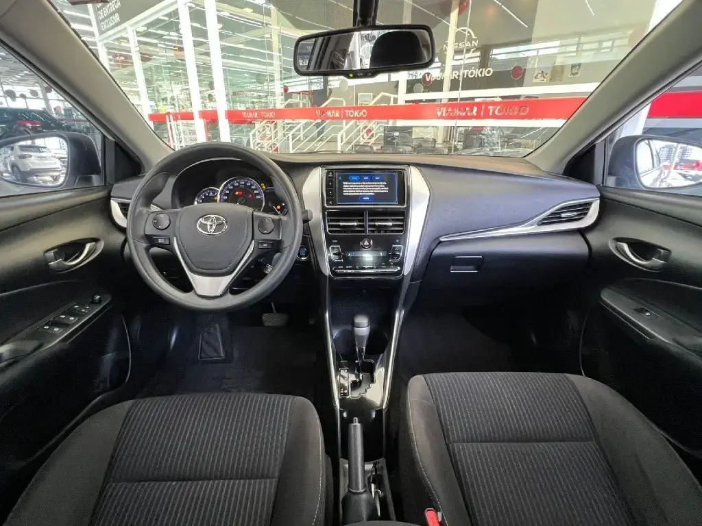 galeria YARIS