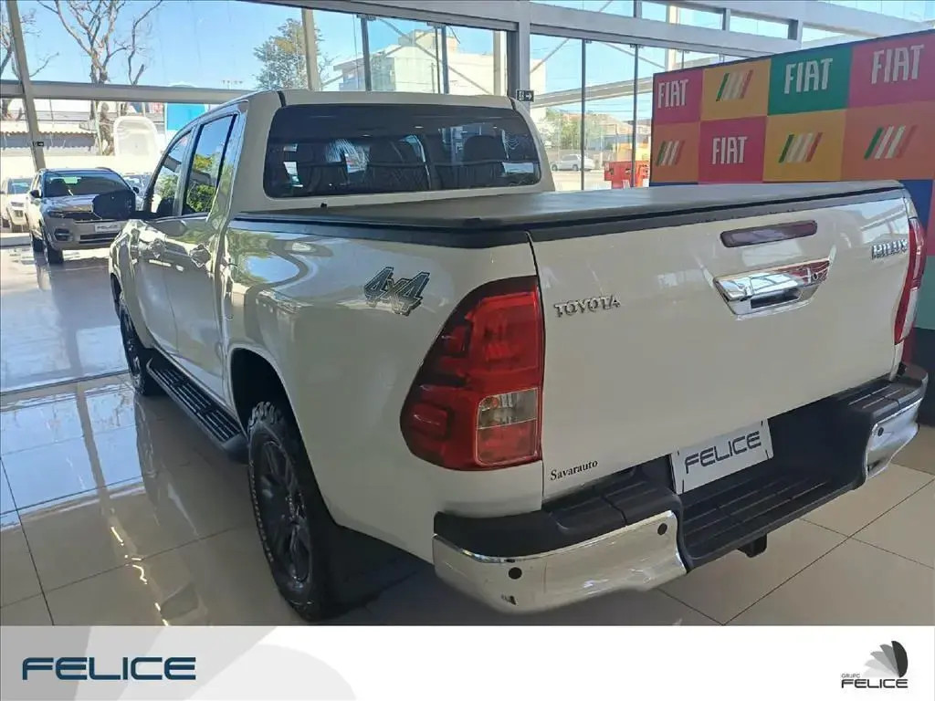 galeria HILUX