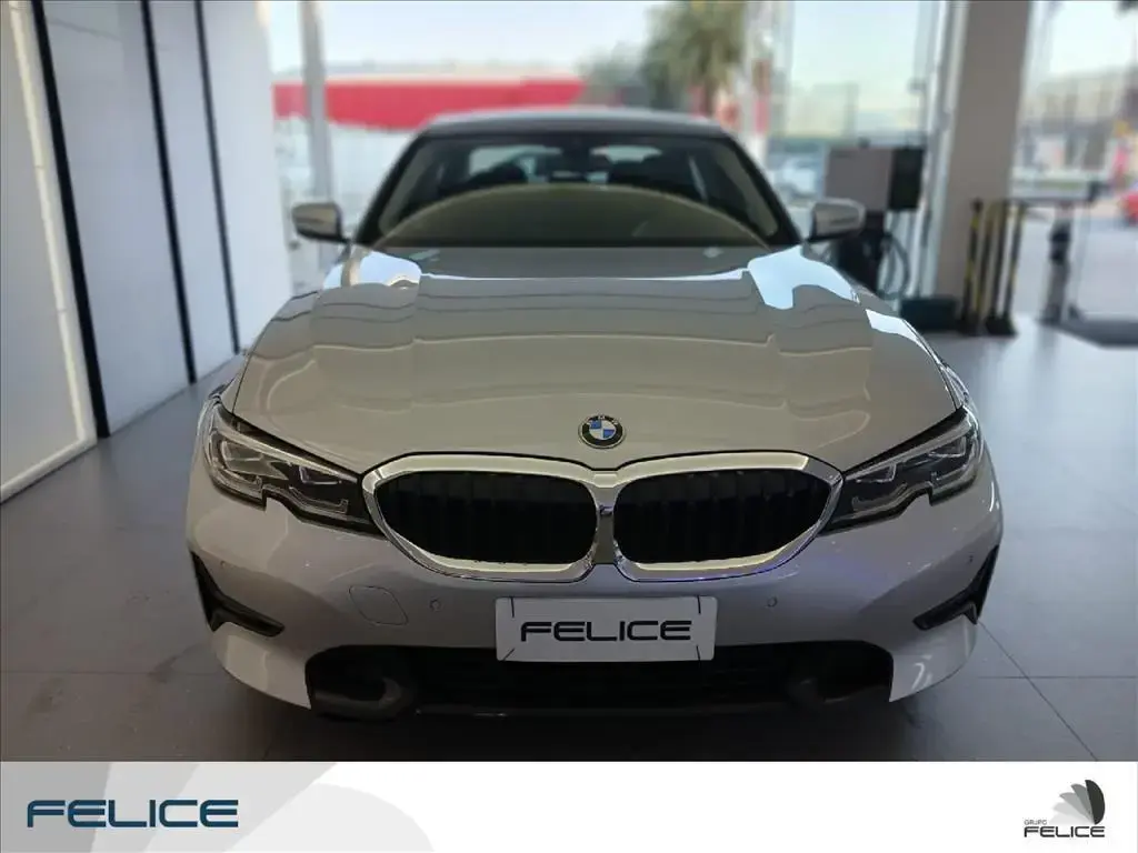 galeria 320i