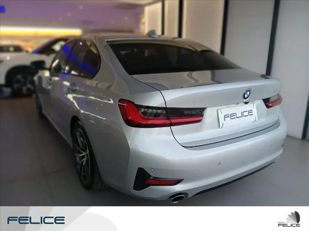 galeria 320i