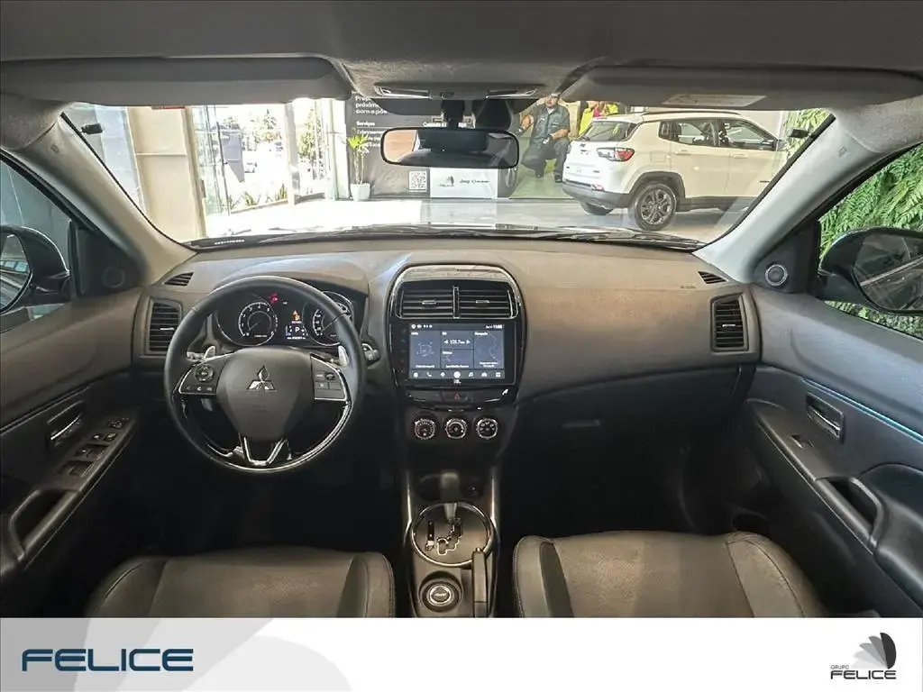 galeria OUTLANDER SPORT