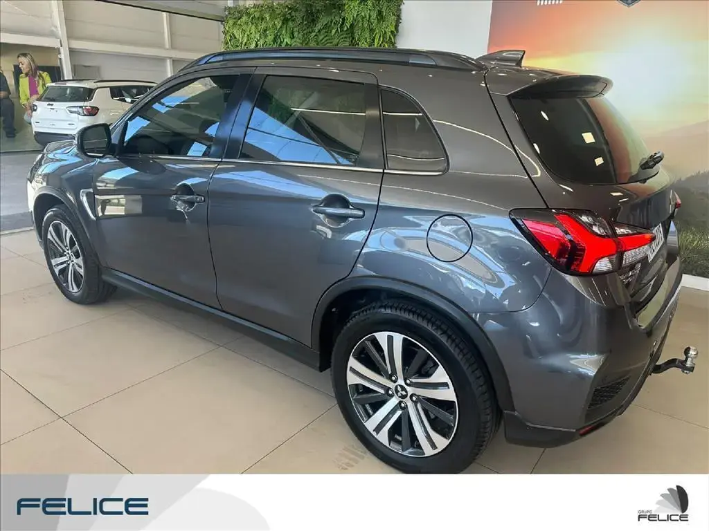 galeria OUTLANDER SPORT